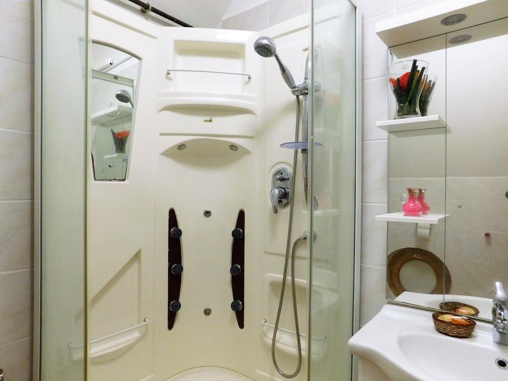 Tulipan Apartman Balatonalmádi Zewnętrze zdjęcie