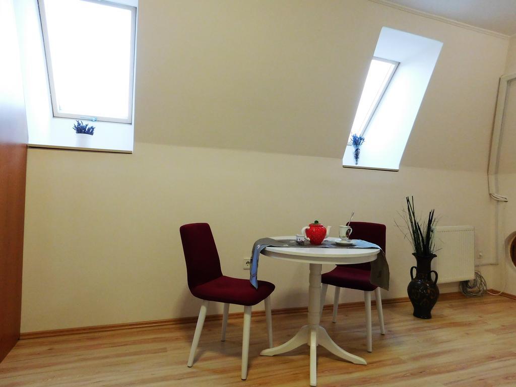 Tulipan Apartman Balatonalmádi Zewnętrze zdjęcie